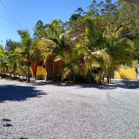 Pousada Recanto Das Flores Nova Friburgo Exteriör bild